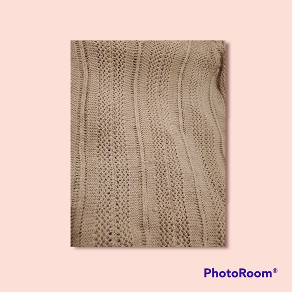 Sz M guess shirt - Picture 4 of 4